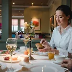 Stadt Hamburg 5*